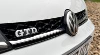 Oznaka Znak Logo Amblem prednji GTD VW Golf maska NOVO!!