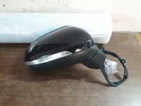 passat b8 desni retrovizor 13+2 zice