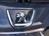 PEUGEOT 308 PREDNJI ZNAK 2012.