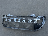 Peugeot 308 /Resetka prednjeg branika