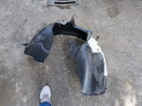 peugeot 5008 prednja desna pvc obloga kotača