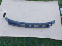 plastika ispod prednje šajbe daewoo tico