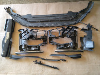 Plastike prednjeg branika i nosač hladnjaka za Golf 7 redizajn