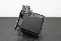 poklopač filtera zračni a6070900301 mercedes a-klasa w176 lift amg A60