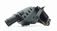 poklopač filtera zračni mercedes a w176 cla w117 1.6 2.0 cgi a27009006