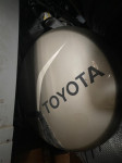 Poklopac rezervnog kotača, Toyota RAV 4