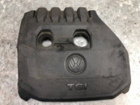 poklopac zaštita motora tgi vw golf vii lift hb 05e103925d 05E103925DB