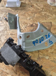 Polo lijevi nosac blatobrana 2g0821135