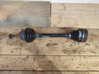 poluosovina lijeva rešetka volkswagen seat skoda 1.4 tsi 1k0407271gr 1
