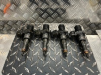 pompowtryskiwacze komplet volkswagen passat b6 038130073bq / 041472031
