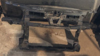 Potporni zid TOURAN VW 2002-2006 Volkswagen