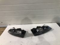 PREDNJA LIJEVA I DESNA MAGLENKA ŠKODA FABIA 2013