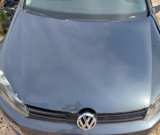 Prednja hauba vw golf VI