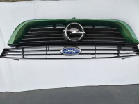 Prednja maska za Ford Focus