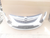 PREDNJI BRANIK  OPEL ZAFIRA C 2011-