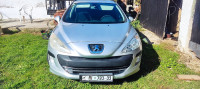 Prednji branik Peugeot 308