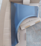 Prednji lijevi blatobran mercedes E klasa