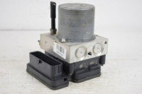 pumpa abs * volvo xc40 31445741 150479