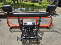 Ralica i posipač za Nissan Navaru