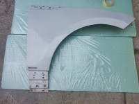 Range Rover Velar prednji blatobrani