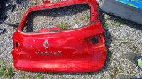 Renault Kadjar zadnja hauba
