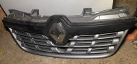 Renault MASTER 2015 maska+znak 623102803R T0000153512
