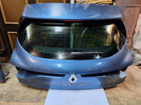 Renault Megan 4 zadnja hauba vrata