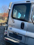 Renault Trafic zadnja vrata sa staklom