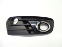 rešetka branika desna audi q5 8r lift 8r0807682t CARSTOM359