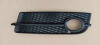 rešetka branika lijevi prednji dio audi tt 8j 06-10 original 8j0807151