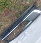 Rešetka branika passat b7 lijeva  3AA853665