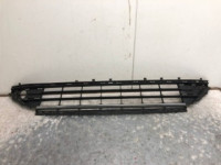 rešetka srednja branika vw golf vii lift hb 5g0853677l 5G0853677LBILI