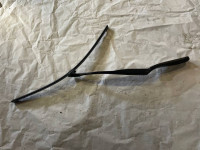 serija 5 6 7 F06 F10 F01 lijevi brisač BMW lijevi brisač 7182459