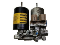 servo bubanj toyota prius iii auris ii e18 1.8 hybrid 47070-12010 MM_4