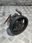 servo pumpa vw passat b5 1.6 b 8d0145156l 105 bar kyb 8D0145156 L