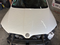 Skoda octavia 3 prednja hauba