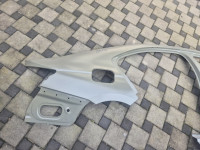 ŠKODA OCTAVIA 4 ZADNJI DESNI BLATOBRAN