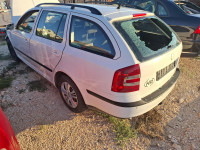 Škoda Octavia Gepek vrata