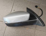 Škoda Rapid desni retrovizor ogledalo 6pin 5JB857408K