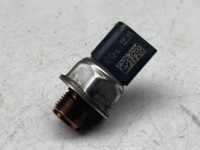 snimač tlaka goriva skoda octavia mk3 (5e) 04l906054e original! 04L906