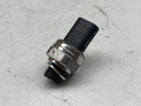 snimač tlaka ulja volkswagen golf vii 05e906277a original! 05E906277A