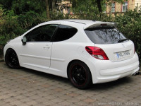 Peugeot 207 spojler prtljažnika