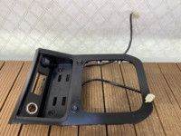 ssangyong musso q200 18-20 okvir šaltebla panel przyciski 77971-38000