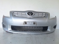 toyota auris i lift 09-12 branik 52119-02a90 52119-02A90