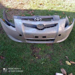 Toyota auris polovno branik