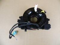 toyota rav4 v zavojnica volana ispod volana 42240 75q998 4224075Q998
