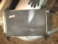 Toyota Yaris hladnjak klime prodajem 1,4 VVTI I