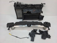 vezni lim prednji hladnjaci lancia ypsilon iv 1.2 thp 9825441980 98247