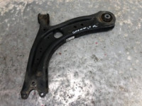 vilica lijevi prednji dio vw golf vii lift hb 1.5 tgi 5q0407151r 5Q040
