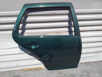 VOLKSWAGEN GOLF 4 ZADNJA DESNA VRATA